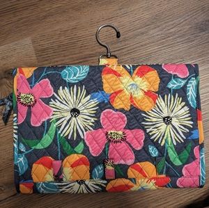 Vera Bradley organizer